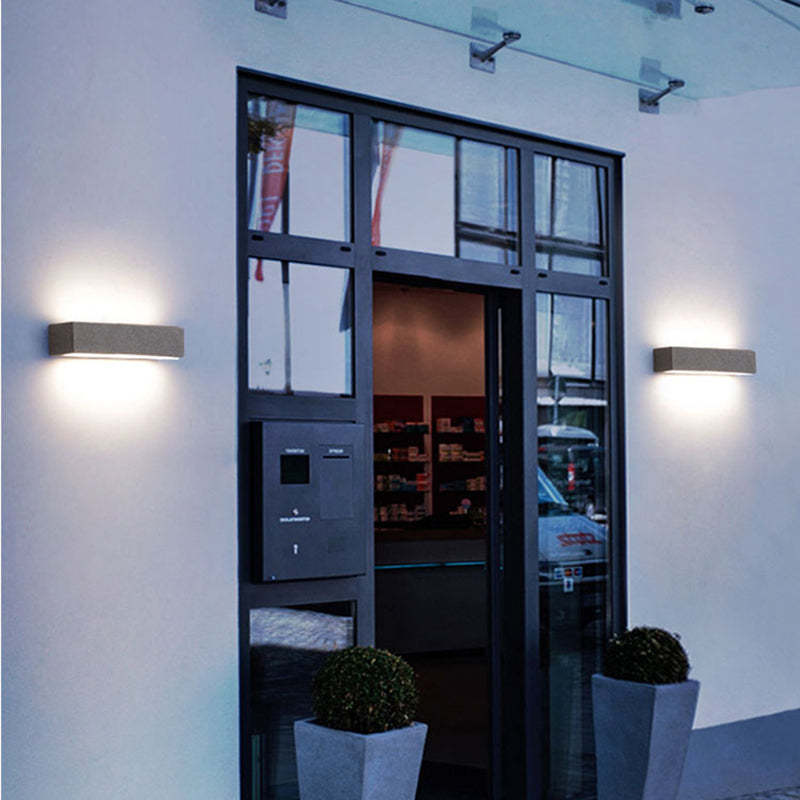 Edge Outdoor Wall Lamp