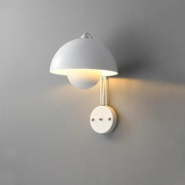 Auroraglo wall lamp