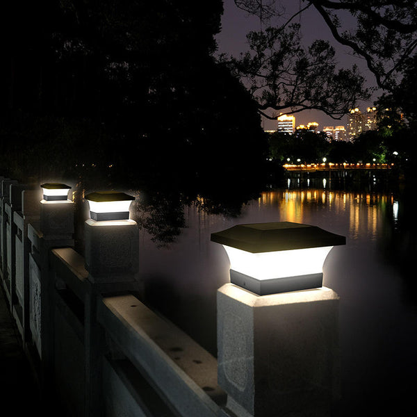 Nugee Short Light | Solar-powered column light for outdoors